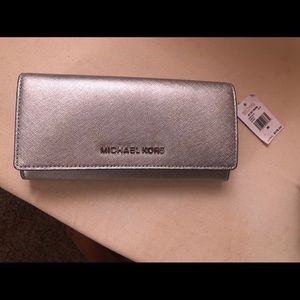 Michael Kors wallet